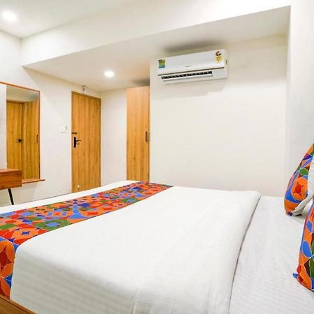 Hotel Tulip Light Mathura Zewnętrze zdjęcie