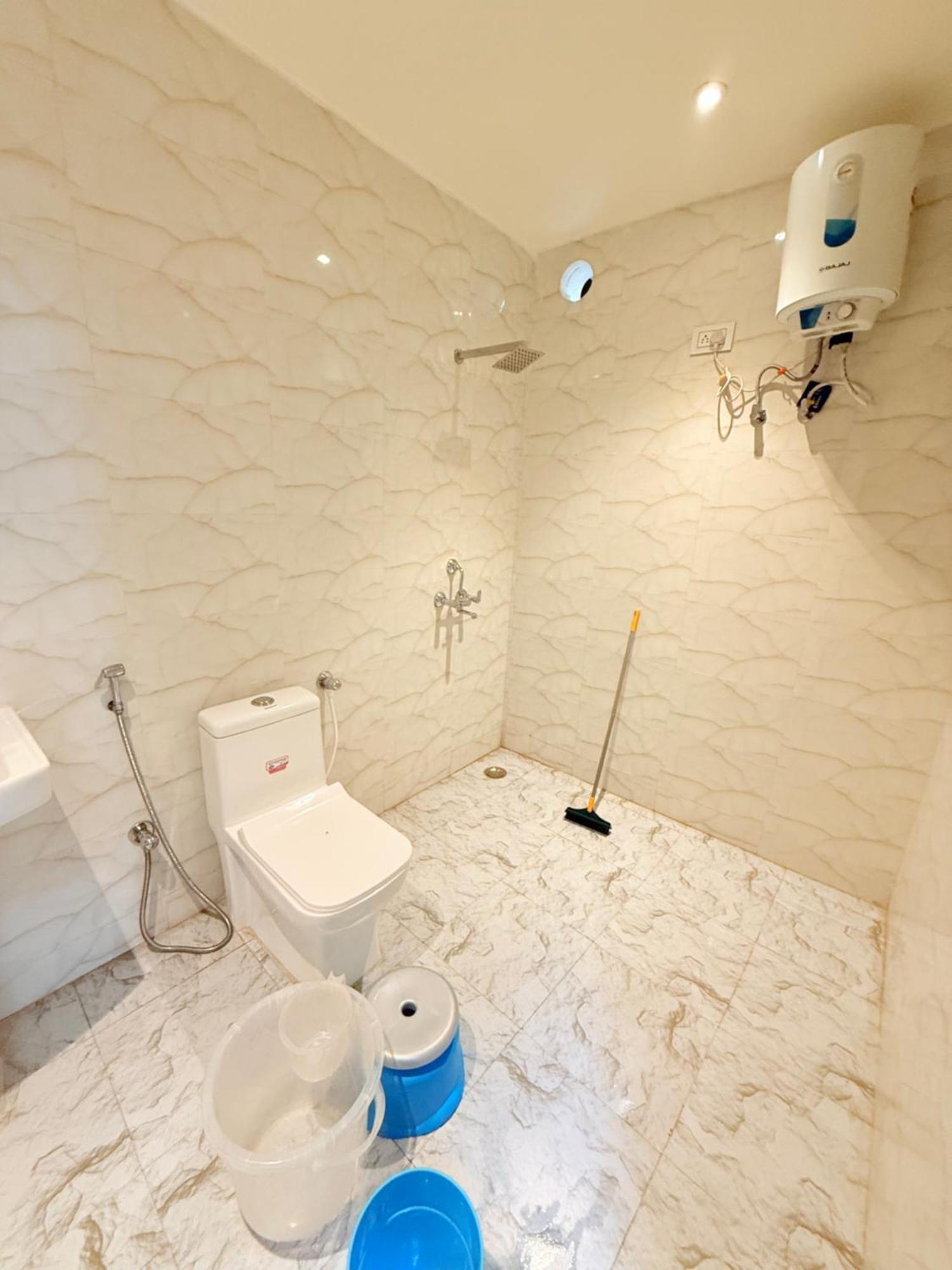 Hotel Tulip Light Mathura Zewnętrze zdjęcie